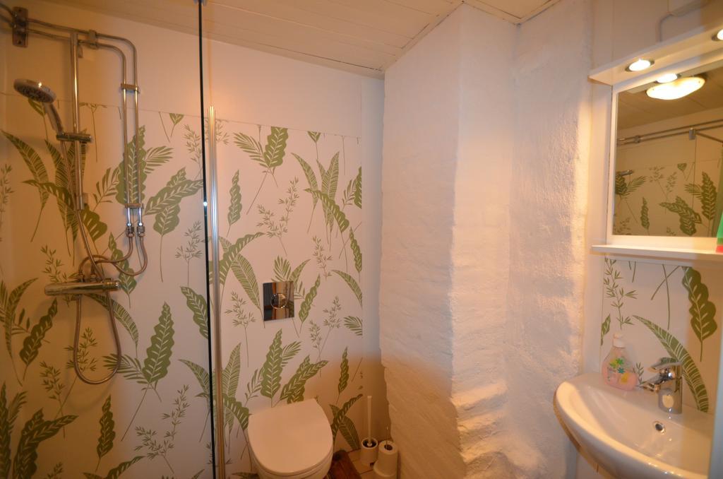 Broby Gard Hotel Märsta Buitenkant foto
